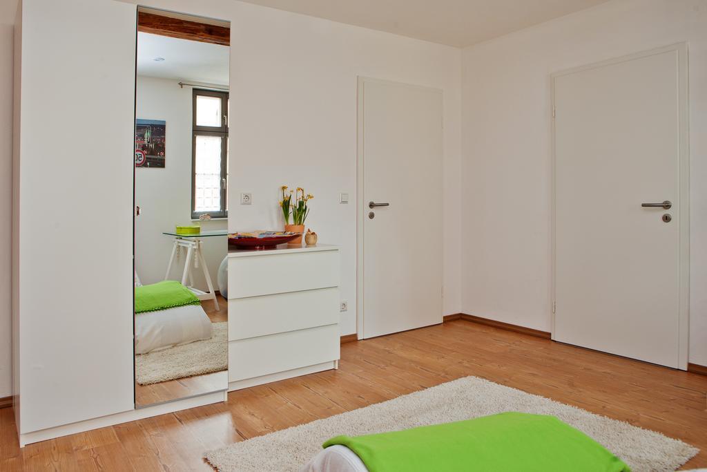 Privatzimmer Othmarsweg Naumburg (Saale) Exterior foto